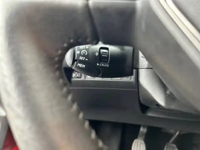 Peugeot 208 bluehdi 100 s&amp;s bvm6 — photo 61