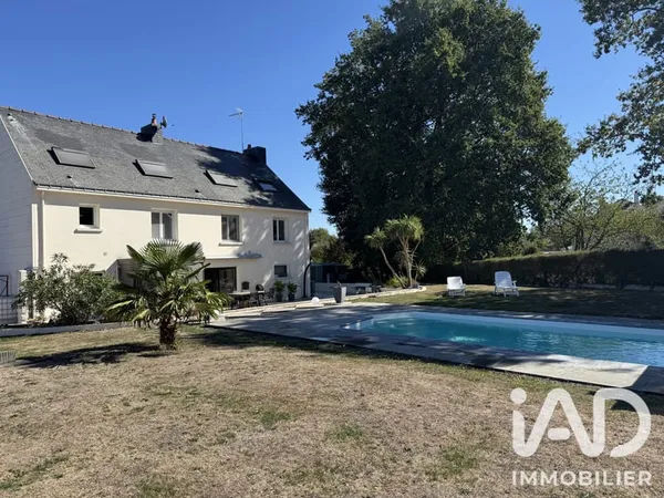 Maison 7 pièces 208 m²