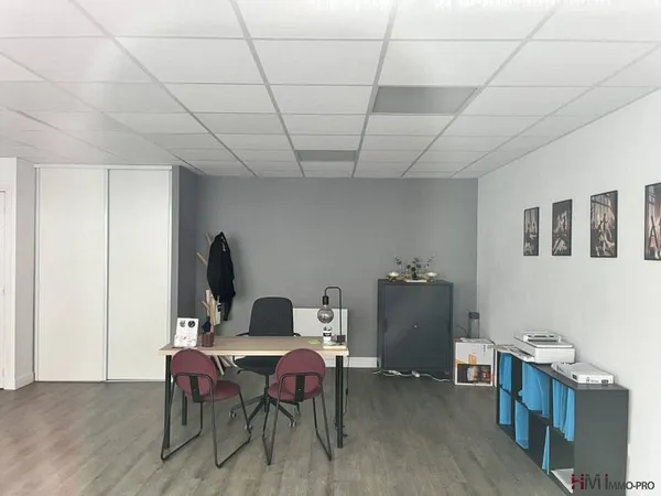 Bureaux 72 m²