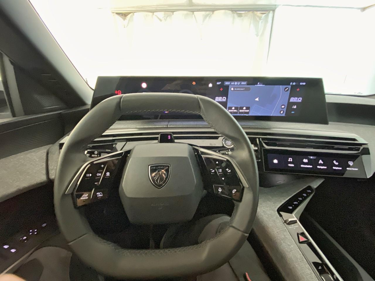 Peugeot 5008 hybrid 145 ch e-dcs6 allure — photo 12