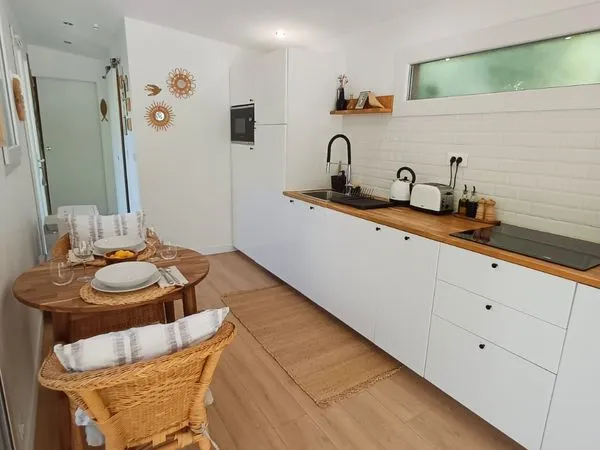 Loue magnifique cabanon meublé