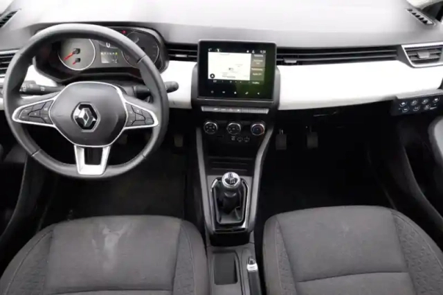 Renault Clio tce 90 — photo 9