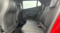 Peugeot 2008 1.2 PureTech 130ch S&S GT EAT8 — photo 10