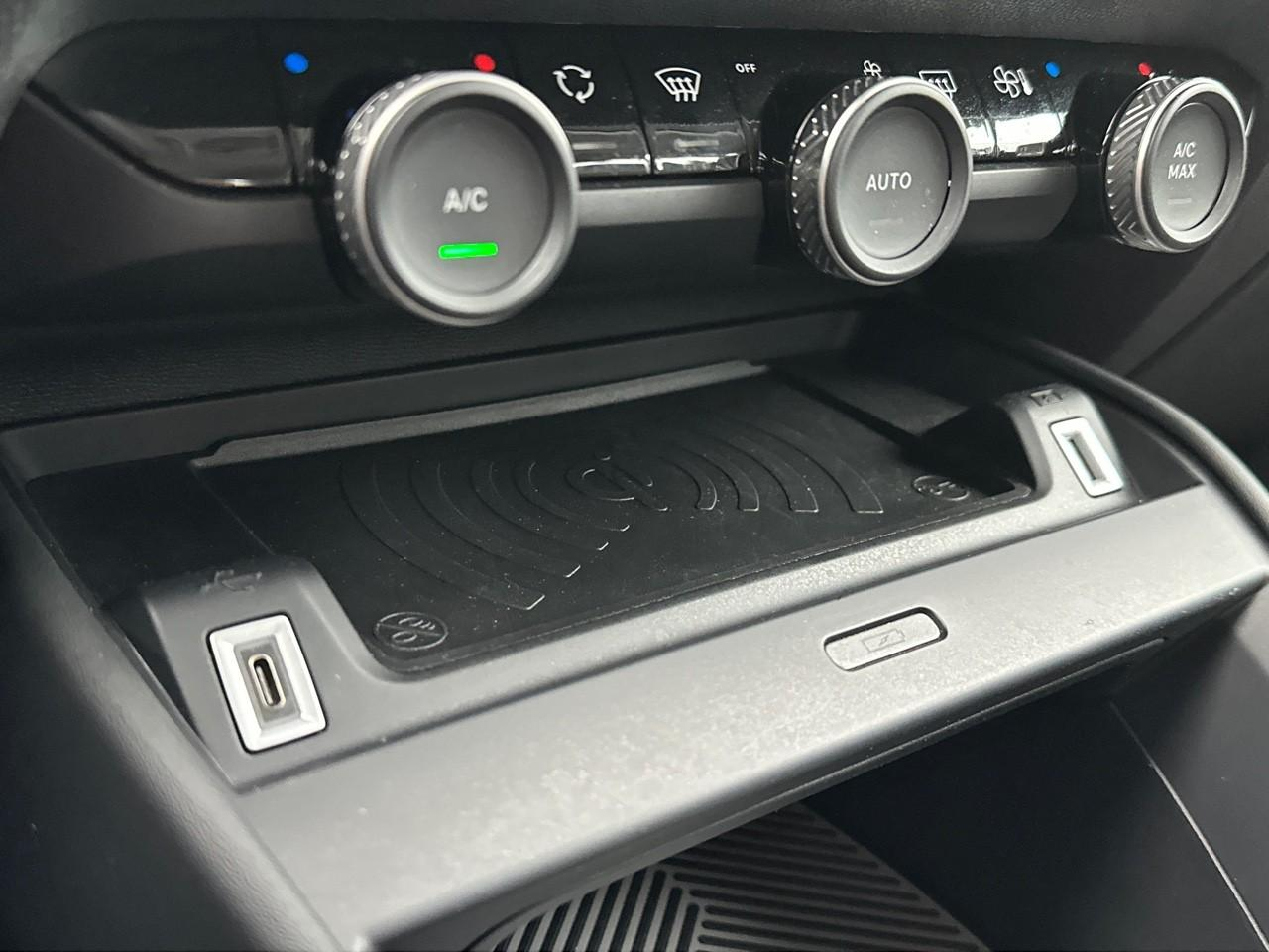 Citroën C4 bluehdi 130 s&s eat8 feel pack — photo 28