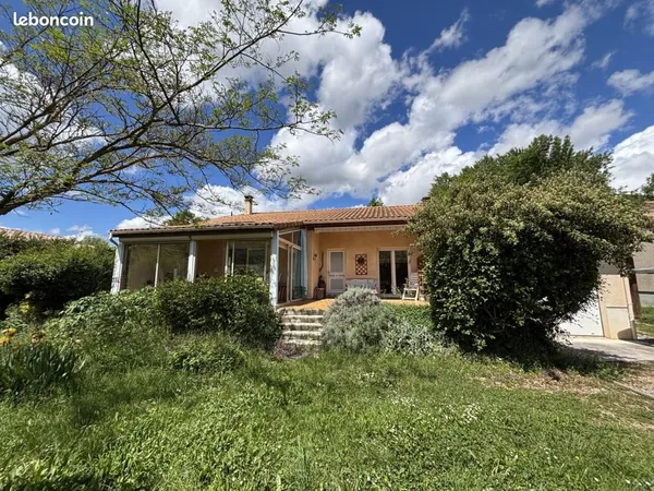 Villa 6 pièces 111 m²
