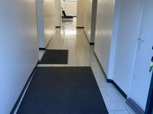 Loue agréables bureaux 95 m2 cholet sud