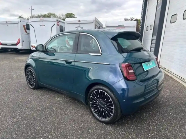 Fiat 500 e 118ch la prima my23 — photo 3