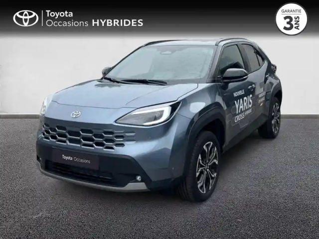 Toyota Yaris cross 130h design mc26