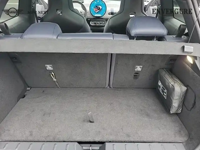 Mini Cooper 3 portes se 218ch favoured — photo 8