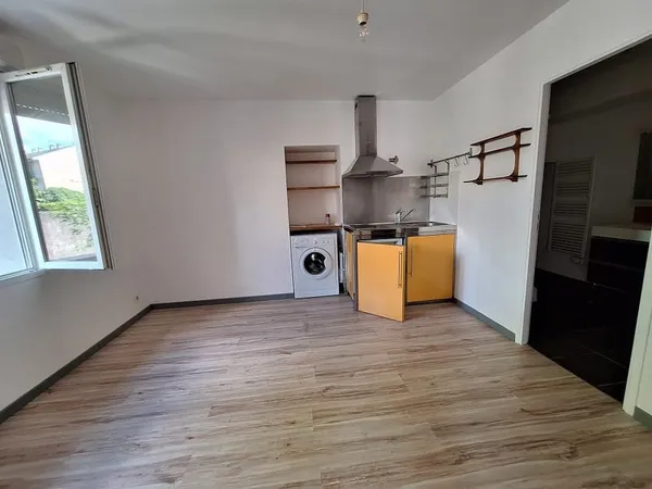 ST JUNIEN -Appartement T2