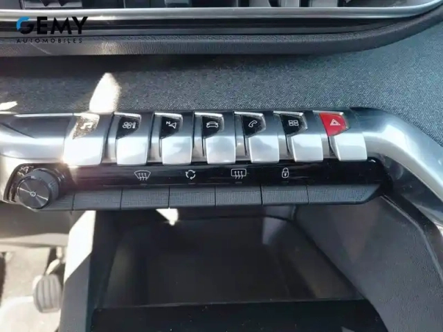Peugeot 3008 puretech 130ch s&amp;s bvm6 — photo 20