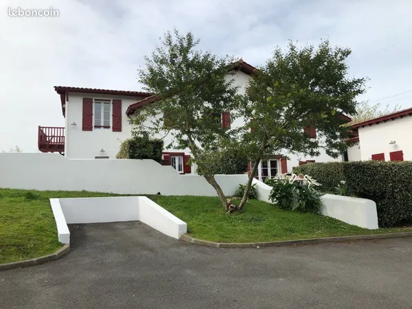 Appartement T3 de charme Arbonne 6