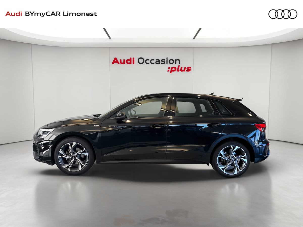 Audi A3 Sportback 35 TFSI Mild Hybrid 150 S tronic 7 — photo 2