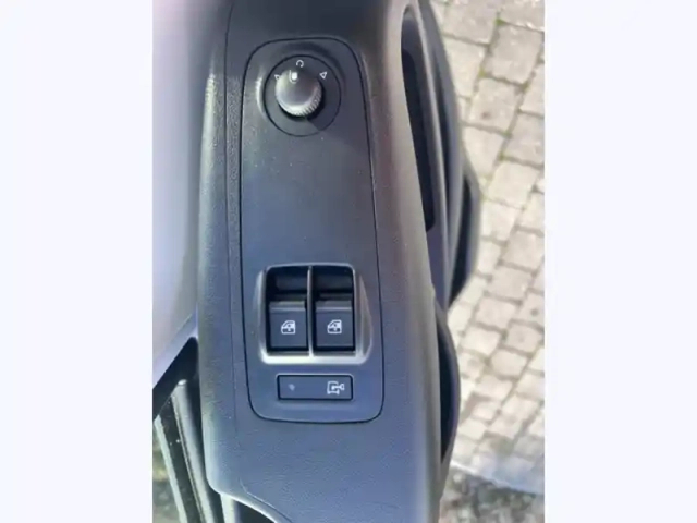 Toyota Proace max l2h2 3.3 2.2 120 bvm start 2.2l 140 d — photo 14