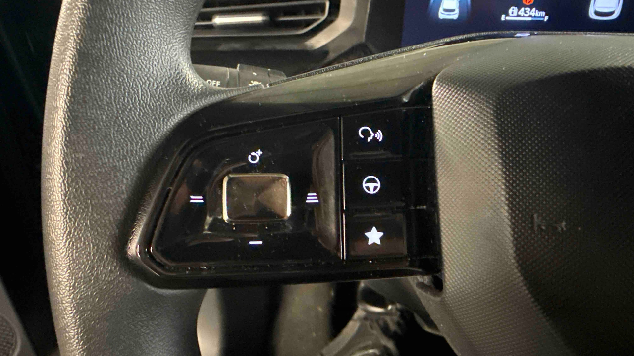 MG3 1.5 L Hybrid+ 195 ch — photo 17