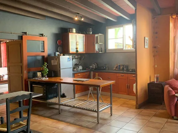 Maison 6 pièces 200 m²
