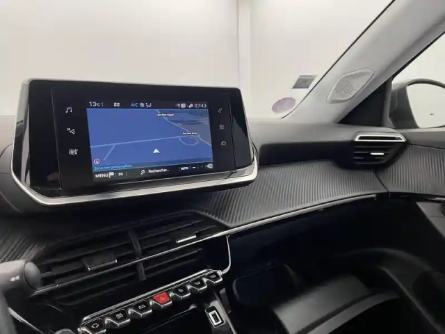 Peugeot 2008 puretech 100 s&amp;s bvm6 — photo 92