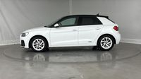 Audi A1 Sportback 30 TFSI 110ch Avus S tronic 7 — photo 7