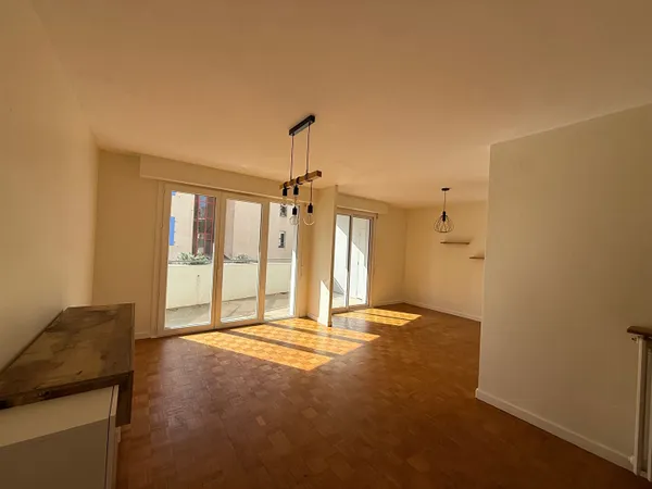 Appartement La Roche Sur Yon 2 pièce(s) 62.99 m2
