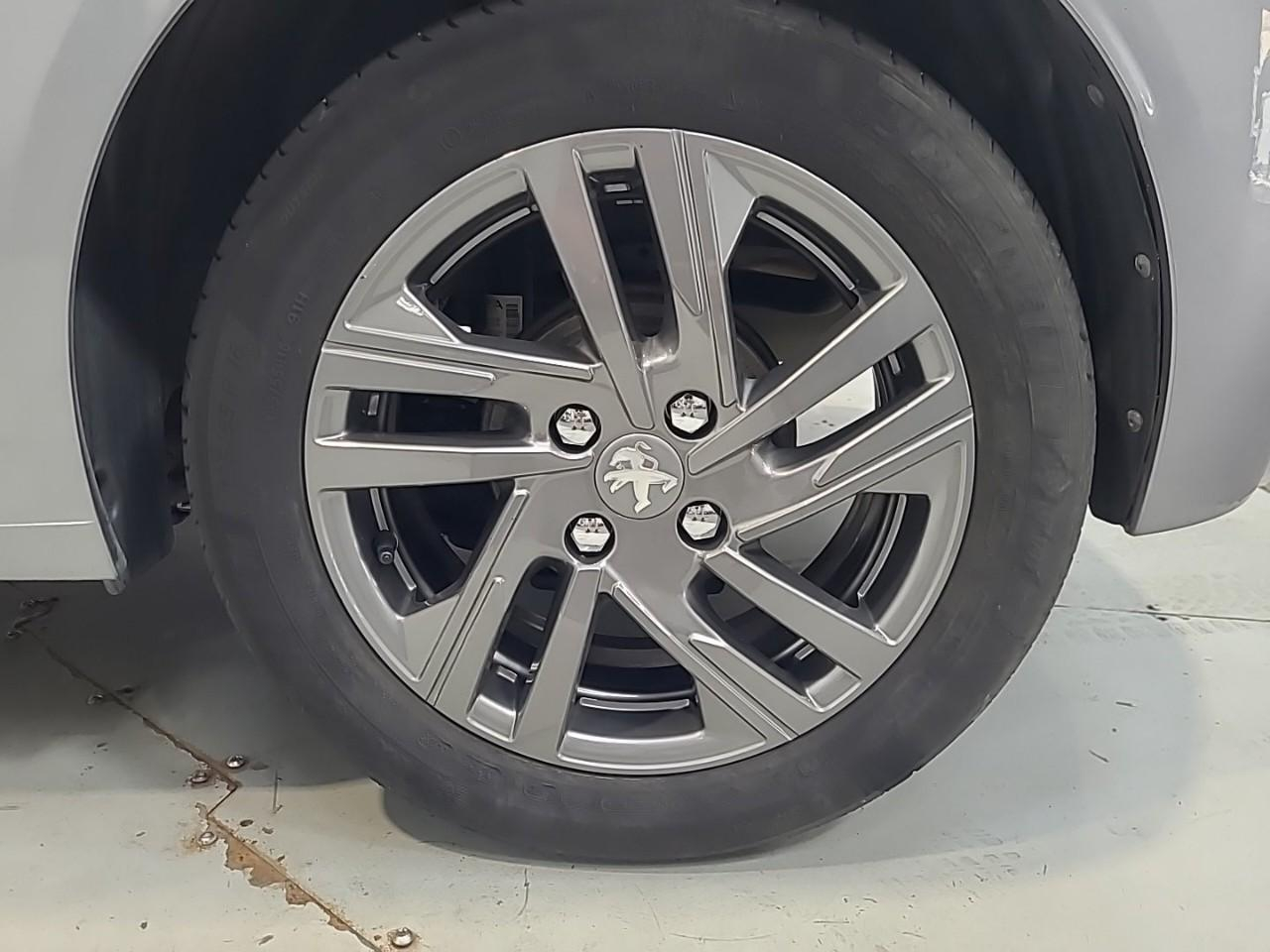 Peugeot 208 puretech 75 s&s bvm5 active pack — photo 16
