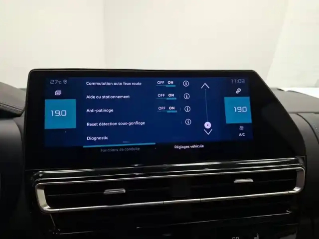 Citroën C5 Aircross hybride rechargeable 225 e-eat8 — photo 18