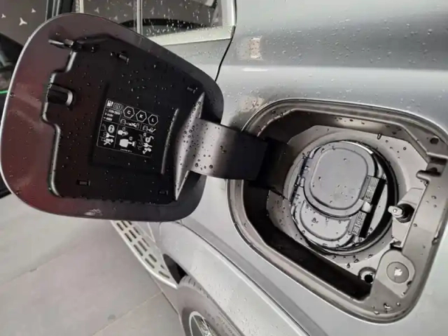 Mercedes Gle 350 de hybrid eq 4matic amg li — photo 14