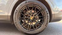 Porsche Cayenne 3.0 V6 470ch E-Hybrid — photo 26