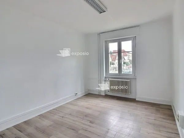 Appartement 1 pièce 104 m²