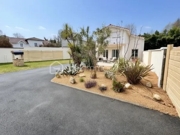 Maison 6 pièces 190 m²