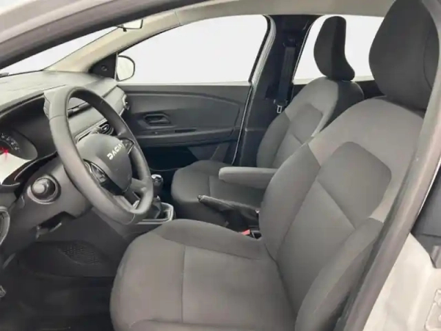 Dacia Sandero 1.0 eco-g 100ch essential — photo 14