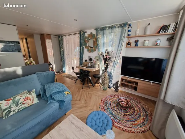 A vendre Mobil-home avec terrasse