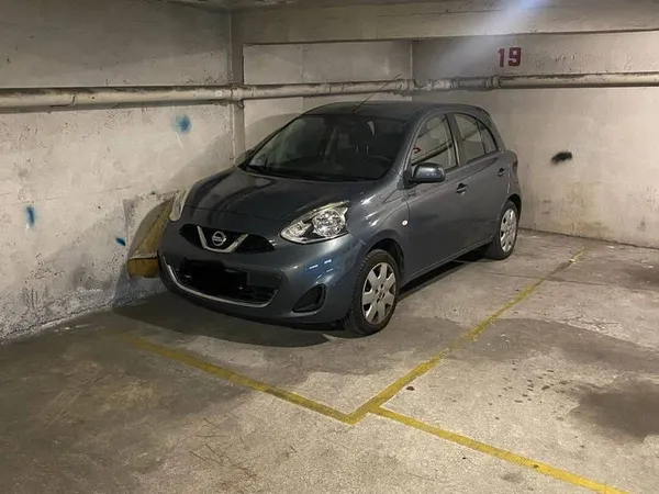 Parking 10 m²