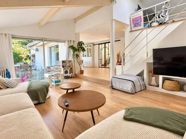 Maison 6 pièces 150 m²