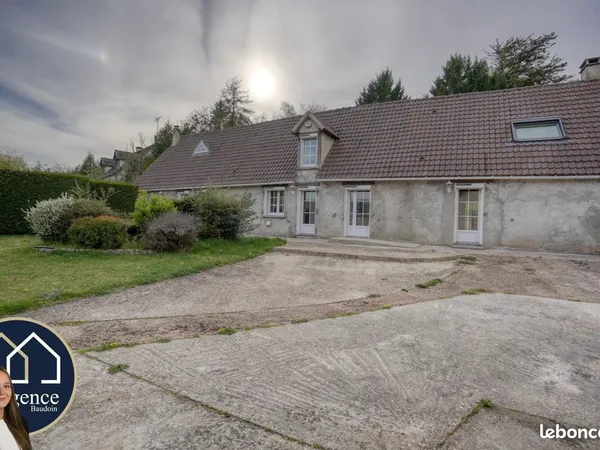 Propriété 4 pièces 132 m²