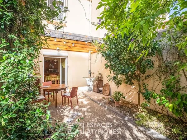 Maison de charme en centre-ville avec patio et sous-sol aménagé