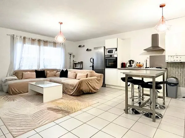 Appartement 3 pièces 82m