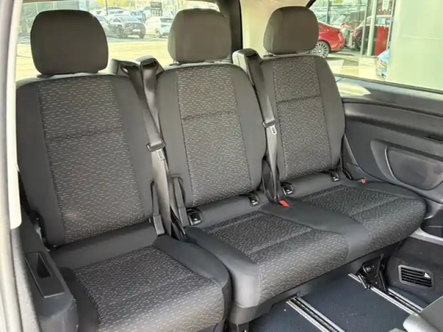 Mercedes Vito 119 cdi tourer pro long — photo 9