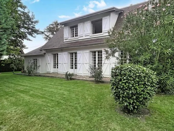 Maison 7 pièces 189 m²