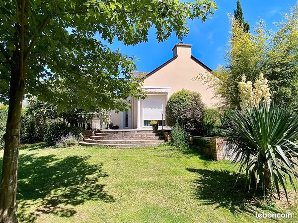 Maison spacieuse de 2006 de plain-pied de 132 m2