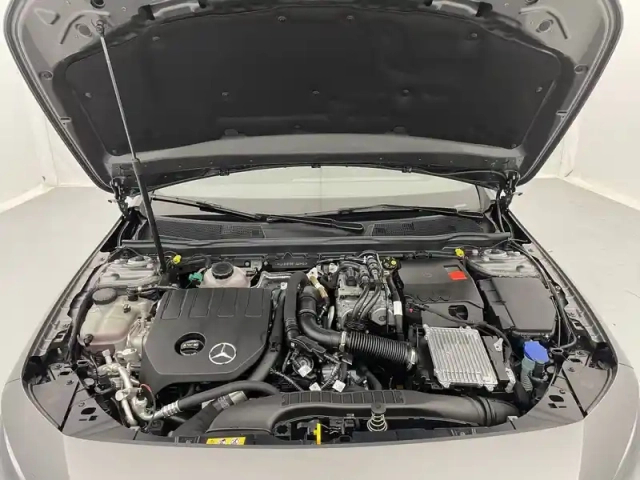 Mercedes Classe A 250 e hybrid eq — photo 20