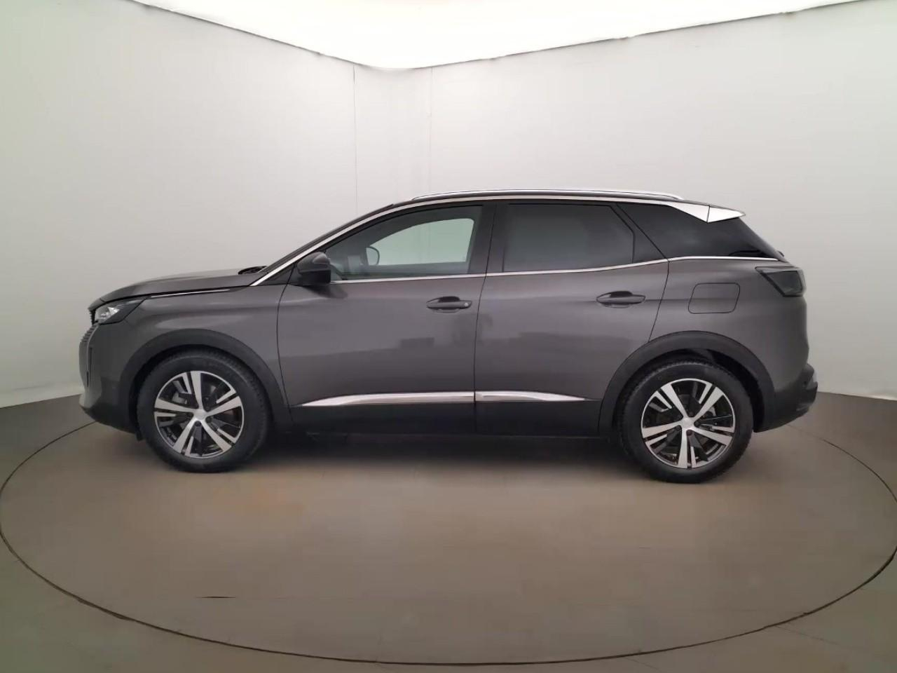 Peugeot 3008 hybrid4 300 e-eat8 gt — photo 2
