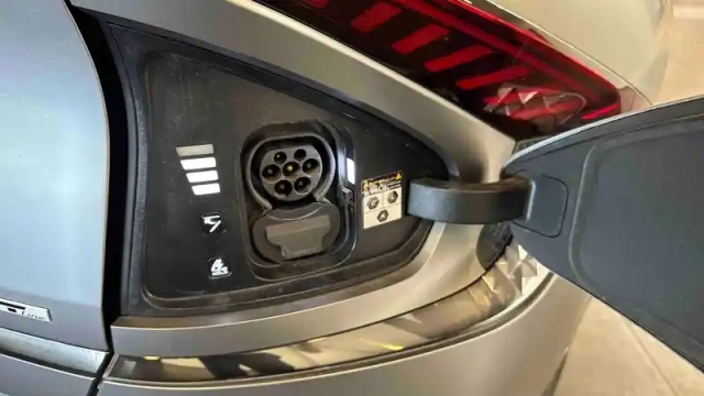 Kia Ev6 229 ch — photo 28