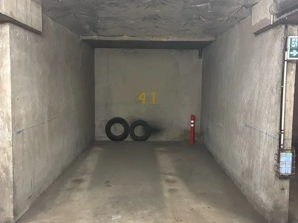 Parking sous terrain sécurisé