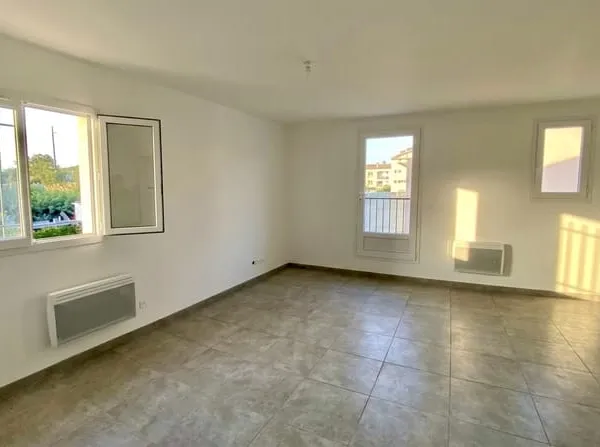 T2 de 37m2 avec terrasse et parking - Secteur Goudes