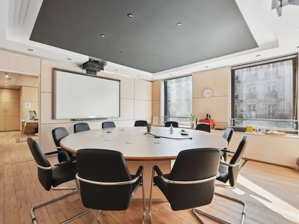 Bureaux 580 m²