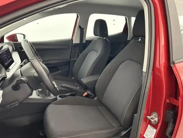 Seat Ibiza 1.0 95ch style business suréquipée + attelage — photo 9
