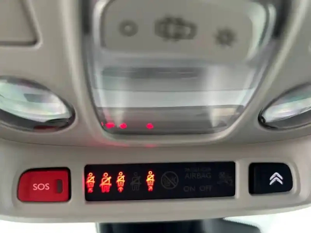 Citroën C3 Aircross puretech 130 s&amp;s eat6 — photo 25