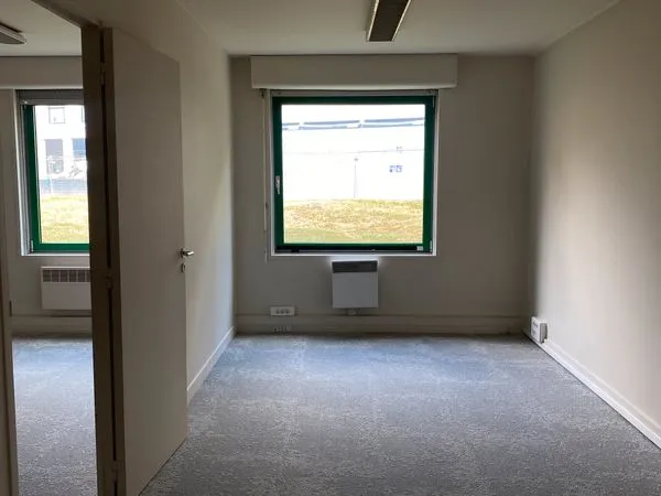 Bureaux communicants 36m² (2x18m²)