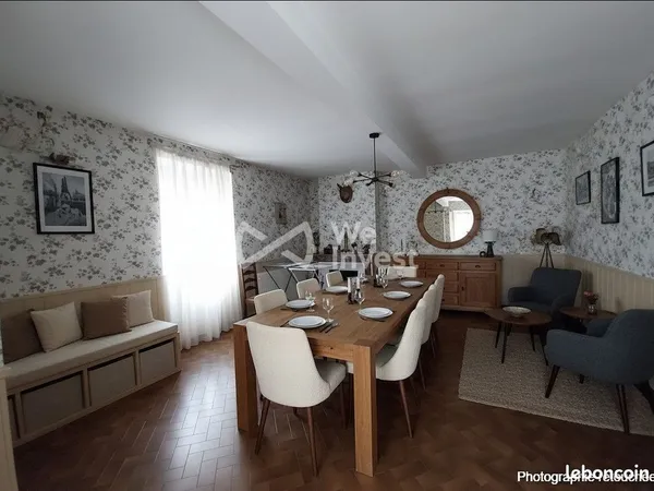 Maison 6 pièces 180 m²