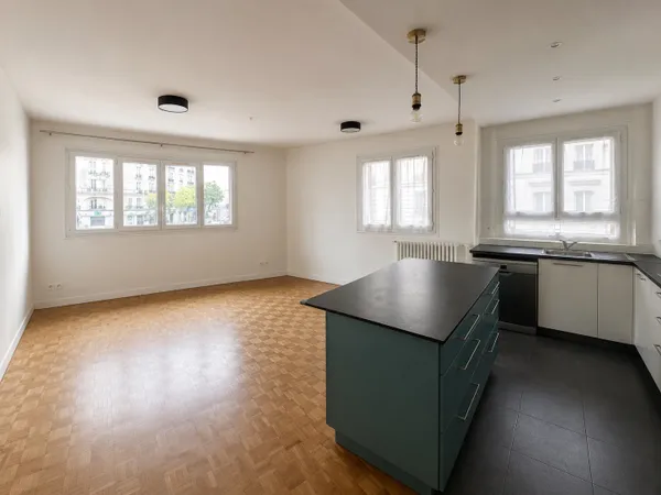 75015 PARIS - 3 PIÈCES - 2 CHAMBRES - 66,19 M² - LUMINEUX - LA MOTTE-PICQUET-GRENELLE